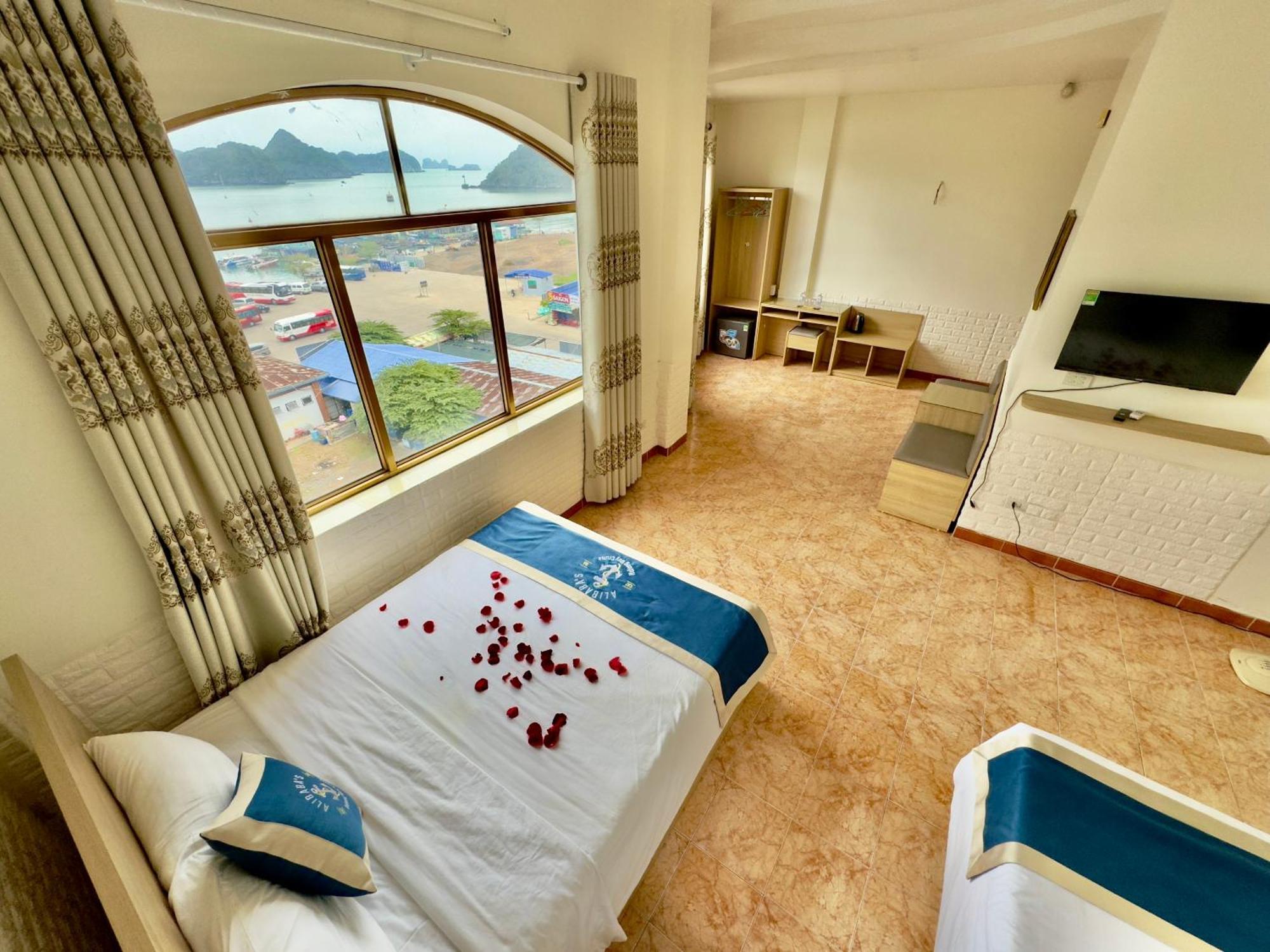 Cat Ba Plaza Hotel Dong Khe Sau ภายนอก รูปภาพ