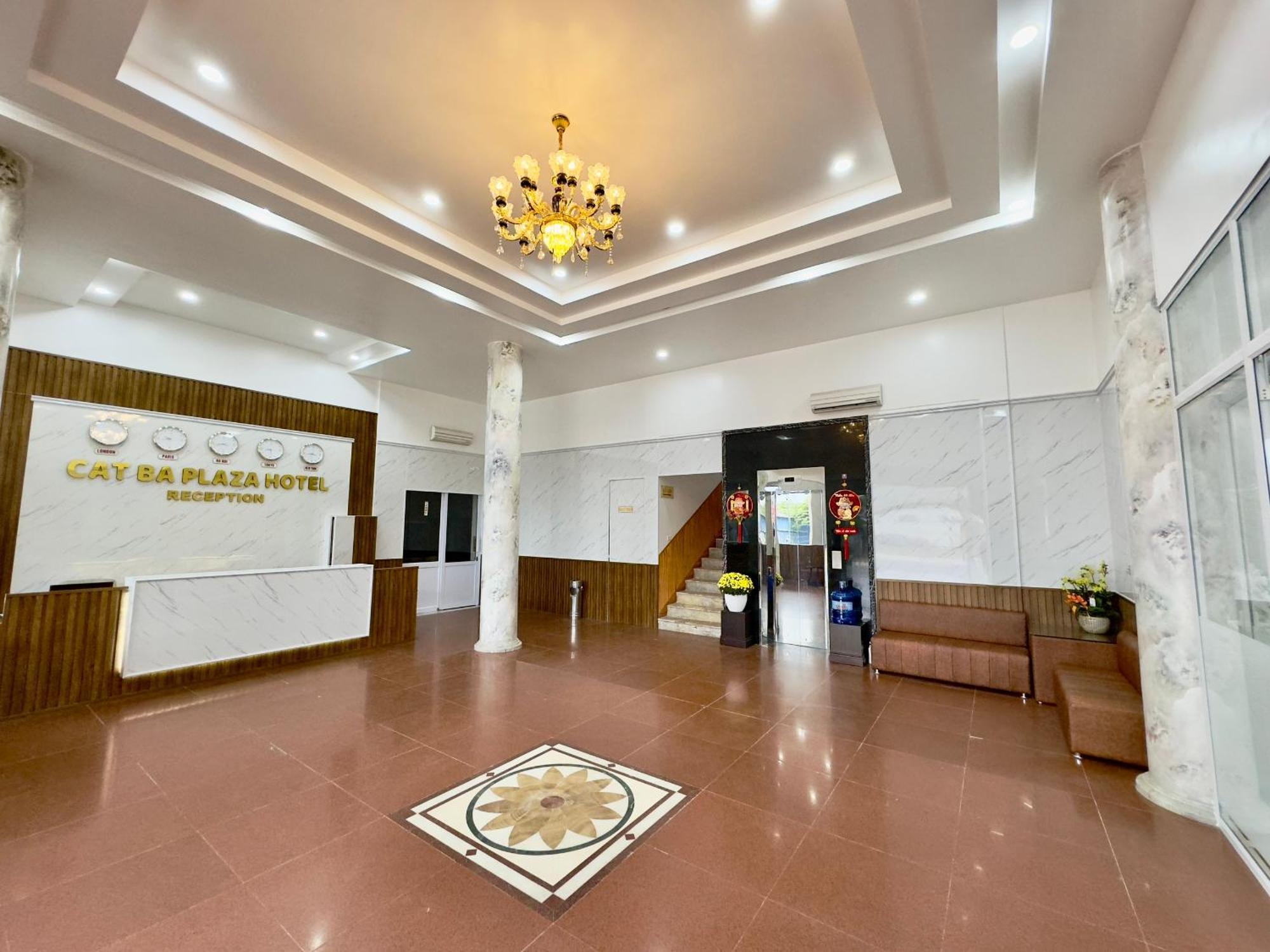 Cat Ba Plaza Hotel Dong Khe Sau ภายนอก รูปภาพ