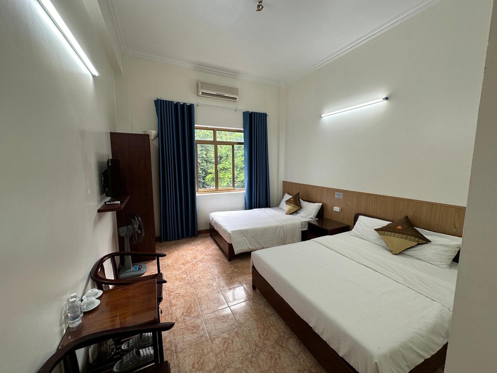 Cat Ba Plaza Hotel Dong Khe Sau ภายนอก รูปภาพ
